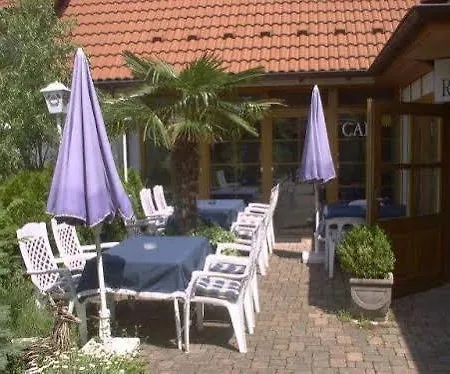 Otel Blume Freiburg im Breisgau