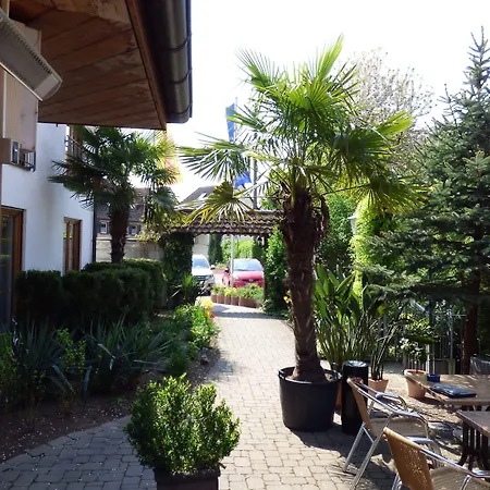 Blume 3* Φράιμπουργκ