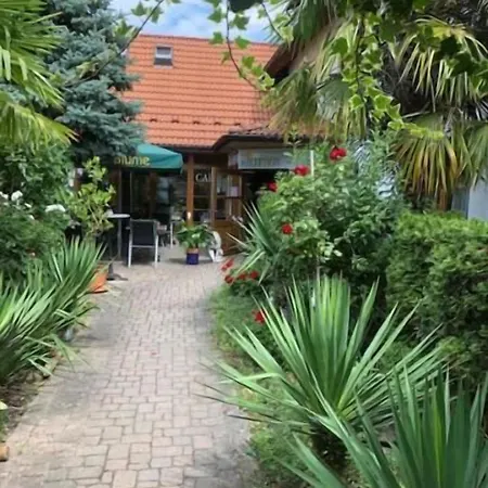 Blume 3* Φράιμπουργκ