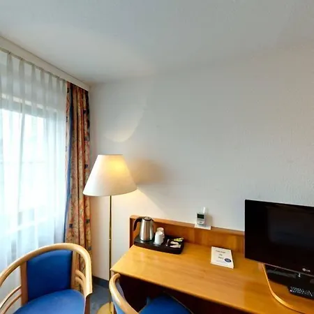 Blume Otel Freiburg im Breisgau